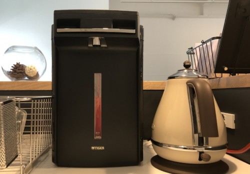 電気ポット「とく子さん」