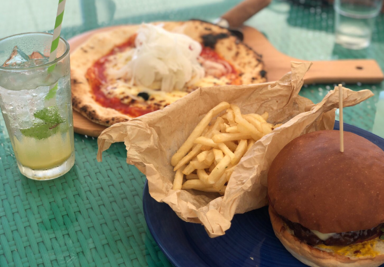 カフェMiele/ミエレ !