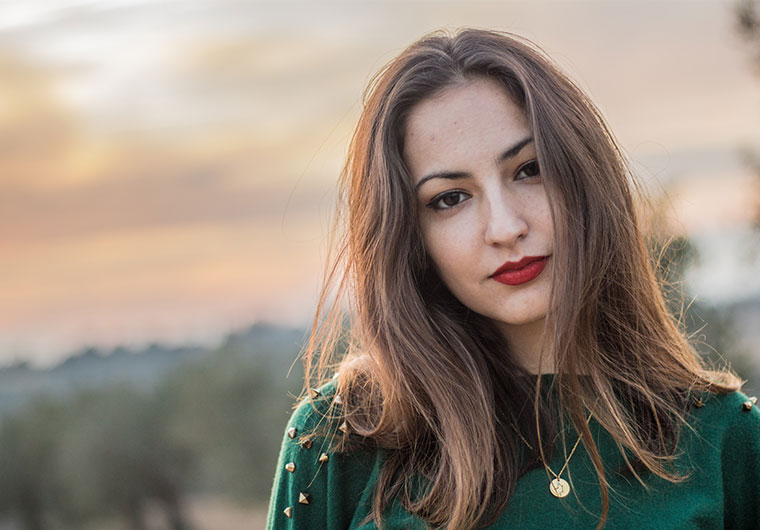 【Photoshop】白黒写真の一部をカラーにする方法【簡単チュートリアル】