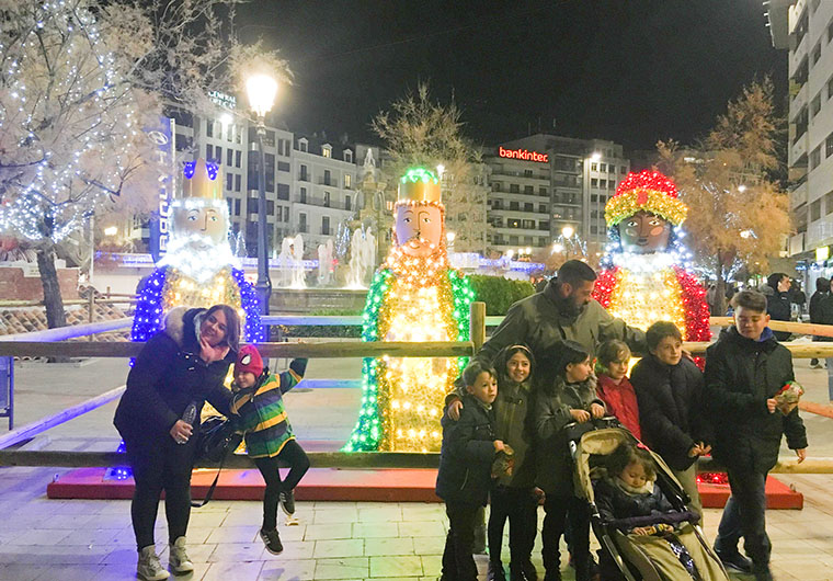 ¡Buen viaje! 世界のまち歩き★スペインのクリスマス★